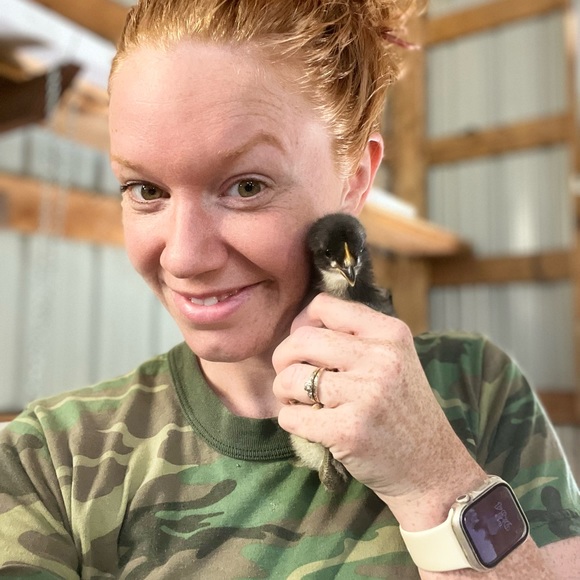 Meet your Posher, Lauren - Picture 4 of 11